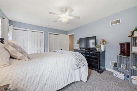 15 Ike Williams Road Hampton NJ 07860