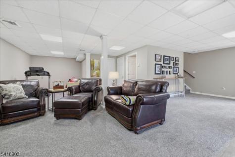 15 Ike Williams Road Hampton NJ 07860