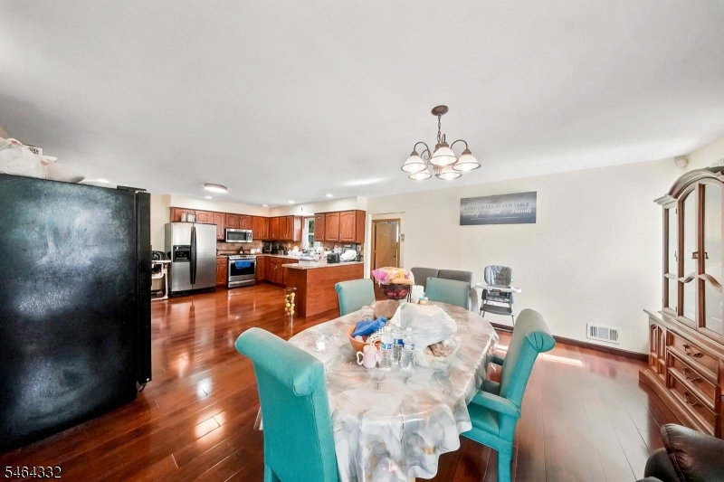 953 W 5th Street Plainfield NJ 07063