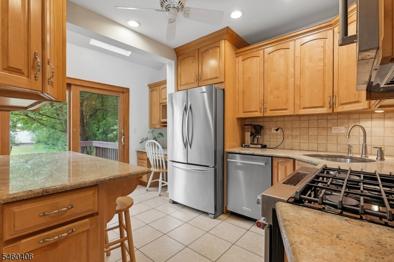 548 Hort Street Westfield NJ 07090