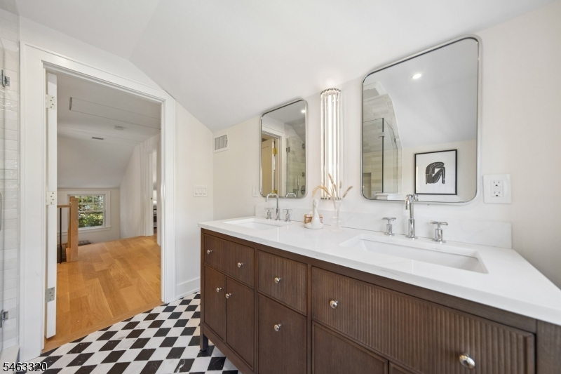 23 Prospect Terrace Montclair NJ 07042