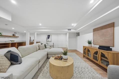 23 Prospect Terrace Montclair NJ 07042