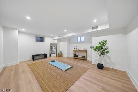 23 Prospect Terrace Montclair NJ 07042