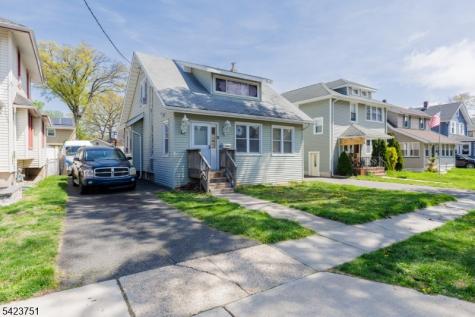 427 Robins Street Roselle NJ 07203