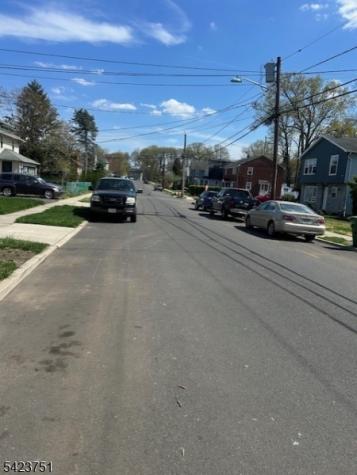 427 Robins Street Roselle NJ 07203