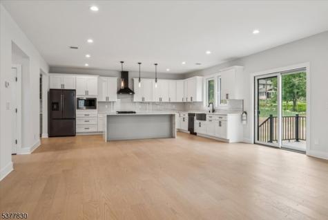 11 Eagles Nest Terrace West Milford NJ 07480