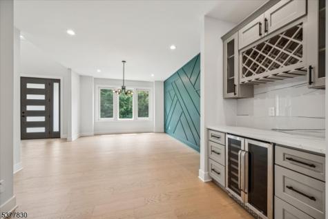 11 Eagles Nest Terrace West Milford NJ 07480