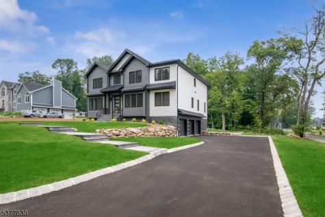 11 Eagles Nest Terrace West Milford NJ 07480