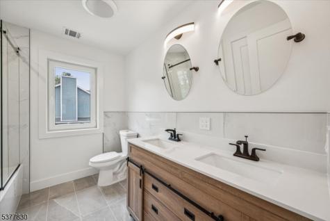 11 Eagles Nest Terrace West Milford NJ 07480