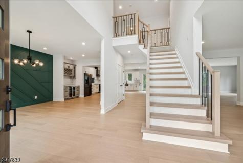 11 Eagles Nest Terrace West Milford NJ 07480