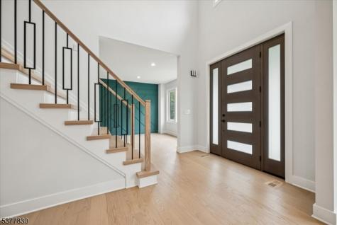 11 Eagles Nest Terrace West Milford NJ 07480