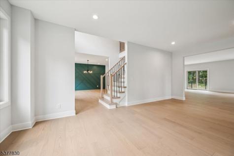 11 Eagles Nest Terrace West Milford NJ 07480