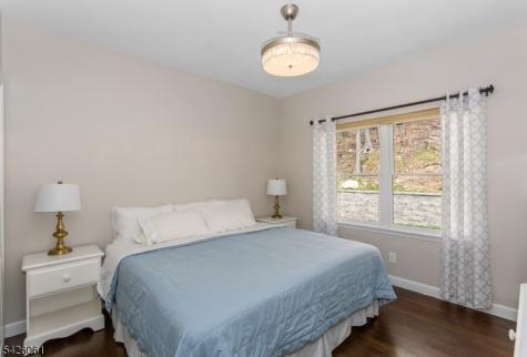 15 Malcolm Place Mahwah NJ 07430