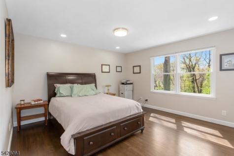 15 Malcolm Place Mahwah NJ 07430