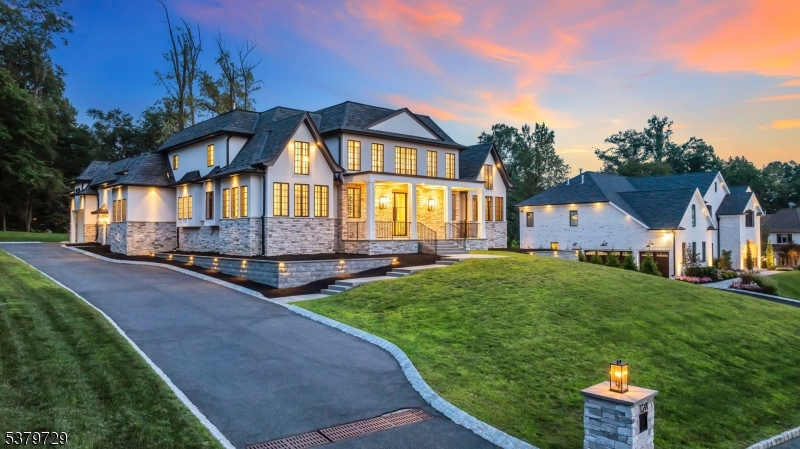 12 Hamilton Drive West North Caldwell NJ 07006