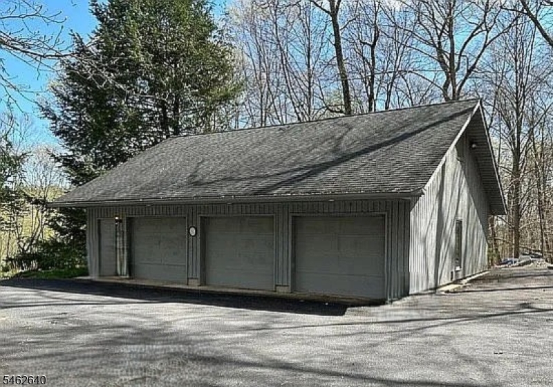 107 Mohican Road Blairstown NJ 07825