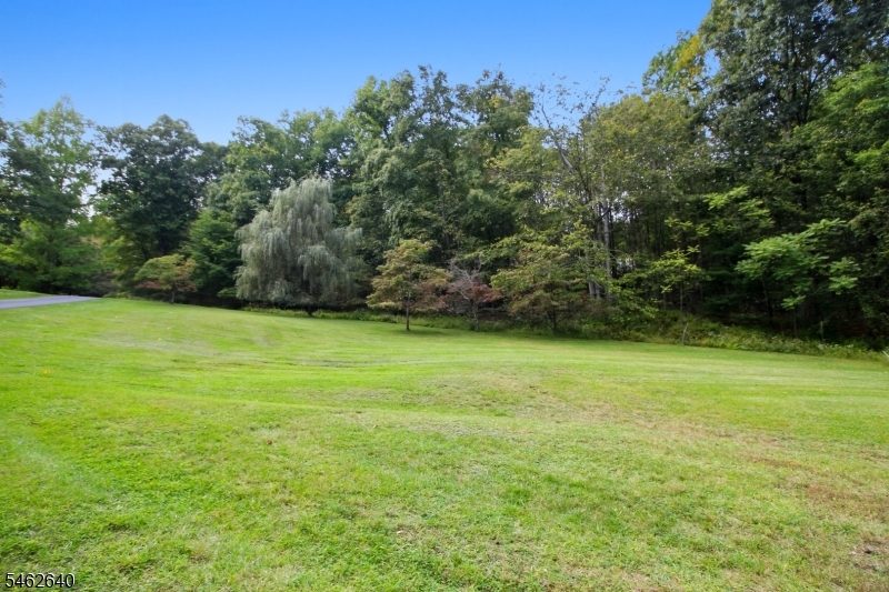 107 Mohican Road Blairstown NJ 07825