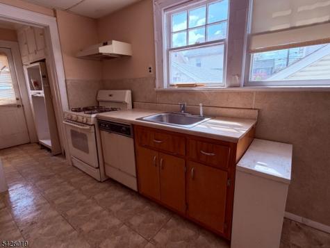 52 Looker Street Hillside NJ 07205