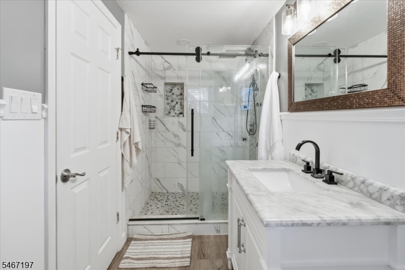 6 Saturn Court Vernon NJ 07422