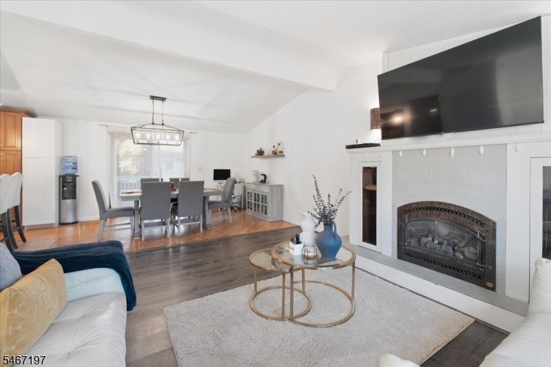 6 Saturn Court Vernon NJ 07422