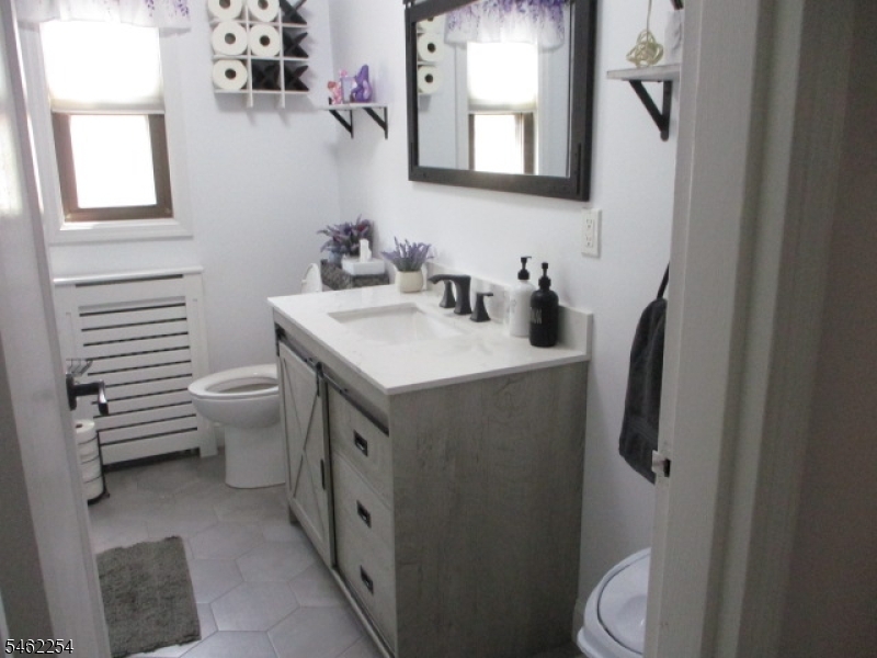 32 Newman Avenue Nutley NJ 07110