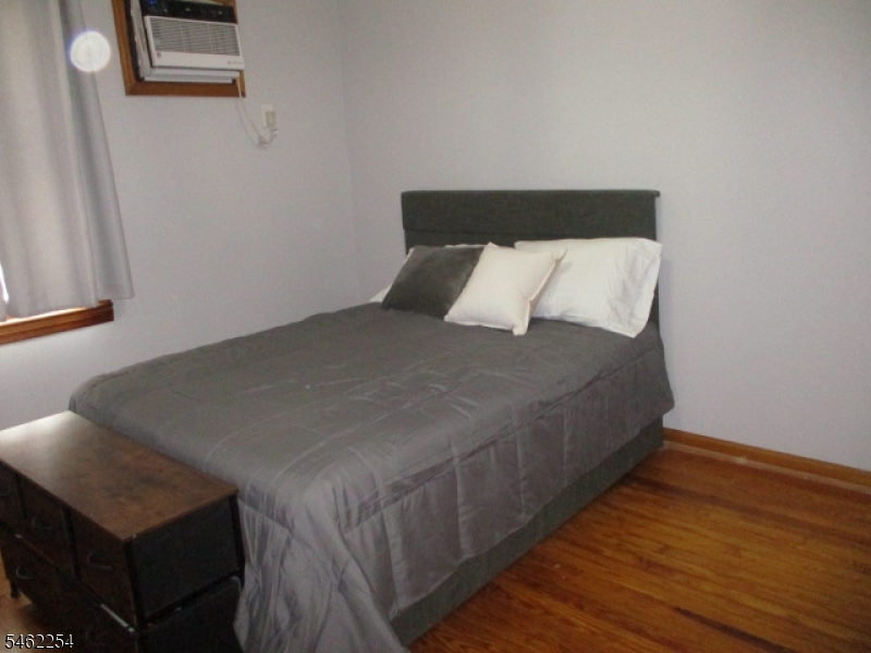 32 Newman Avenue Nutley NJ 07110