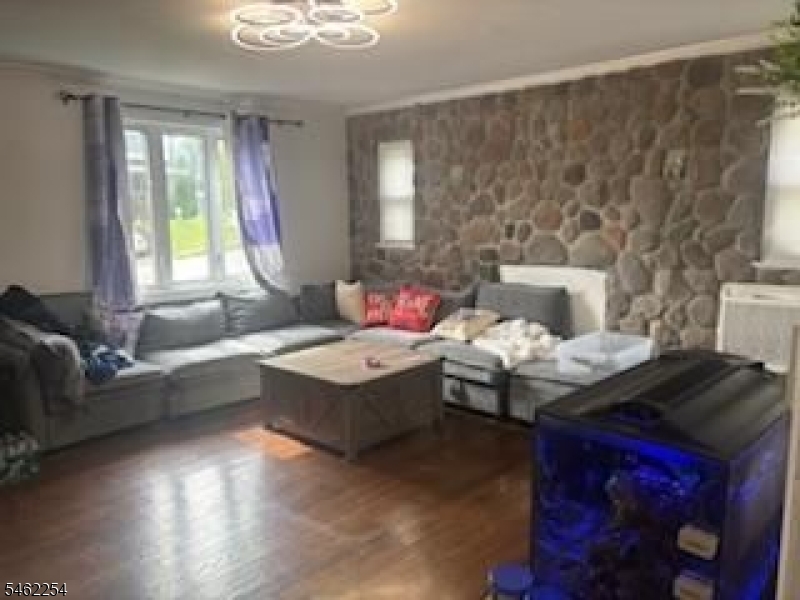 32 Newman Avenue Nutley NJ 07110