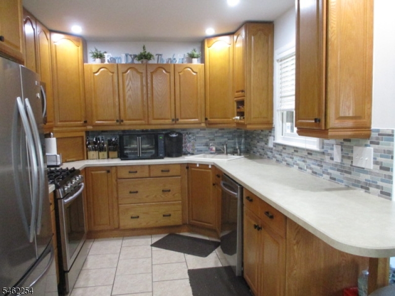 32 Newman Avenue Nutley NJ 07110