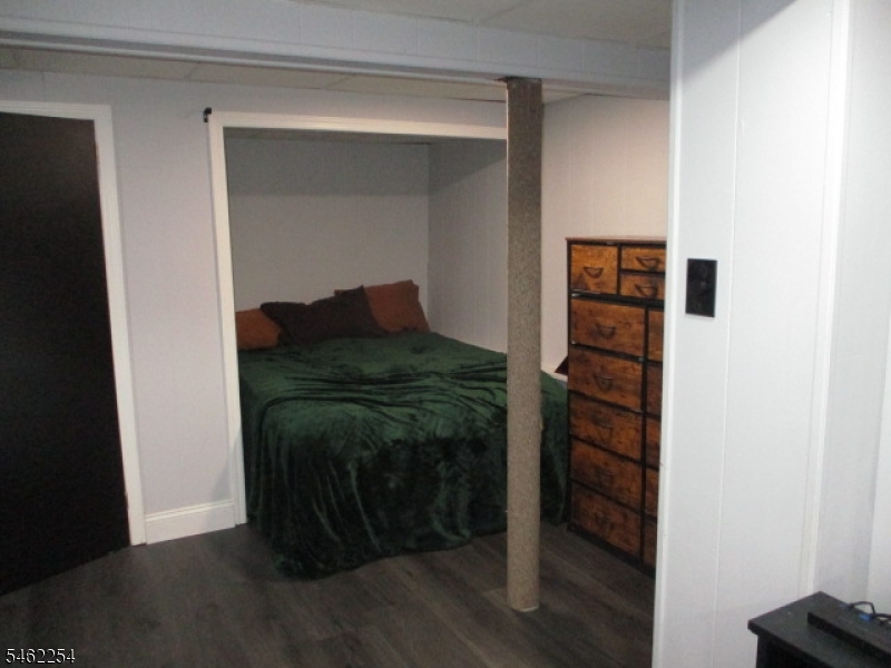 32 Newman Avenue Nutley NJ 07110