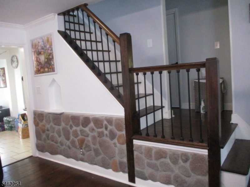 32 Newman Avenue Nutley NJ 07110