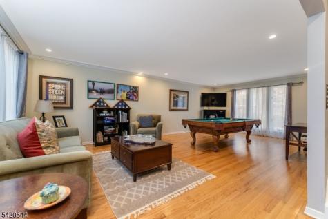 828 Star View Way Bridgewater NJ 08807