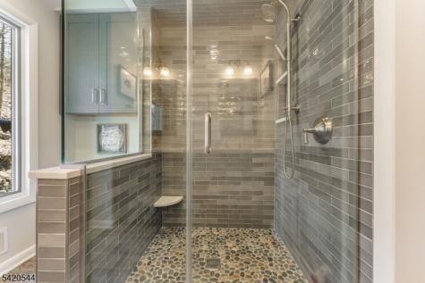 828 Star View Way Bridgewater NJ 08807
