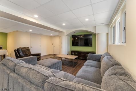 828 Star View Way Bridgewater NJ 08807