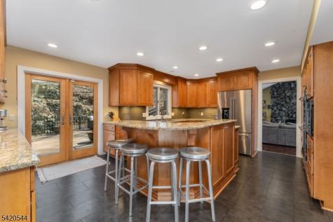 828 Star View Way Bridgewater NJ 08807