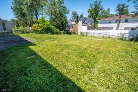 2663 Hawthorne Avenue Union NJ 07083
