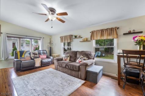 260 Greenwood Drive Old Bridge NJ 07735