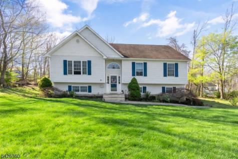 24 Reigler Road West Milford NJ 07421