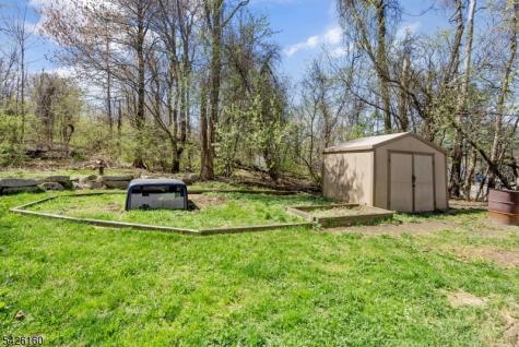 24 Reigler Road West Milford NJ 07421