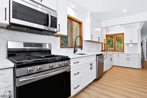 475 West Brook Ringwood NJ 07456
