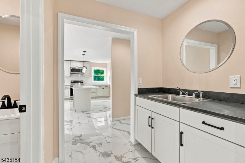 105 Russling Road Independence NJ 07840