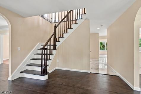 105 Russling Road Independence NJ 07840