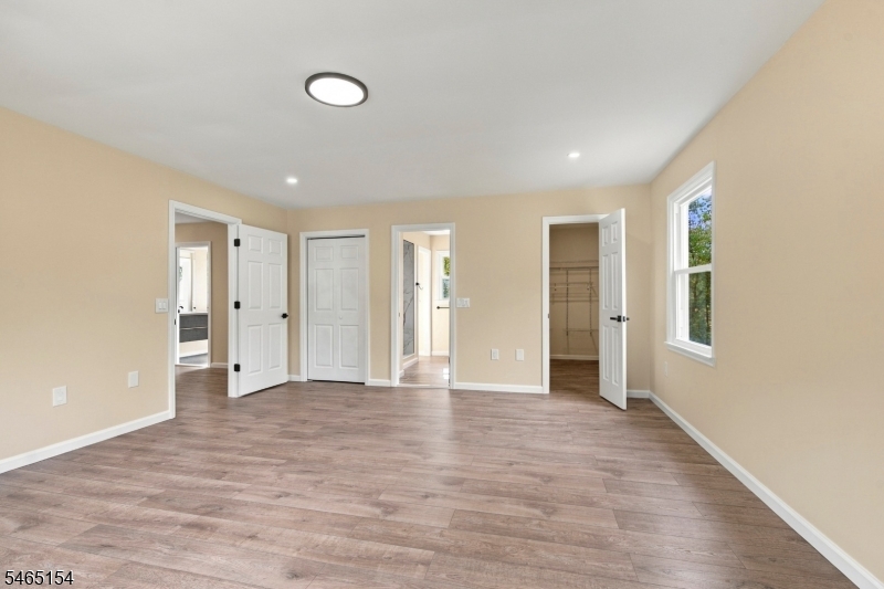 105 Russling Road Independence NJ 07840