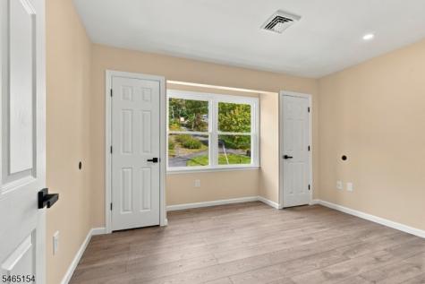 105 Russling Road Independence NJ 07840