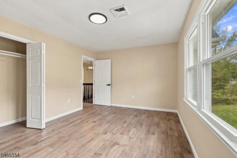 105 Russling Road Independence NJ 07840