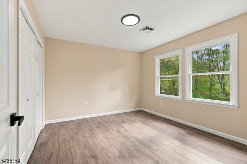 105 Russling Road Independence NJ 07840