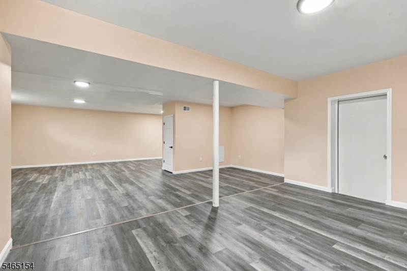 105 Russling Road Independence NJ 07840