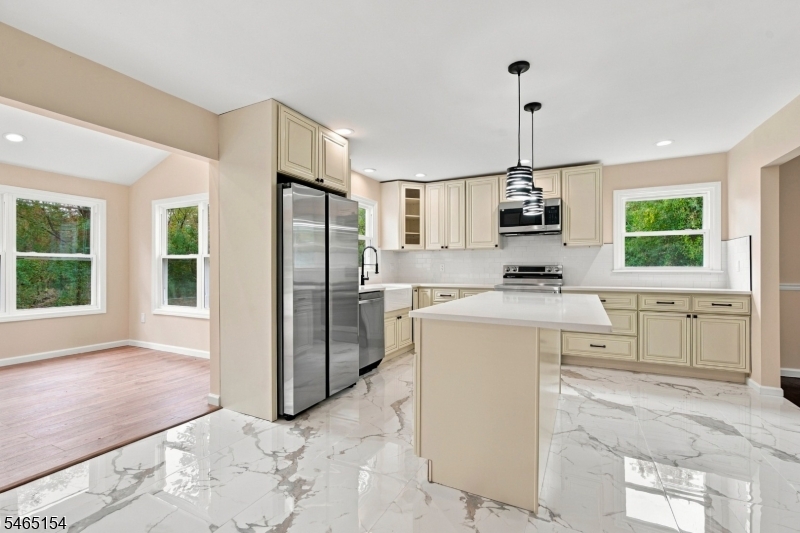 105 Russling Road Independence NJ 07840
