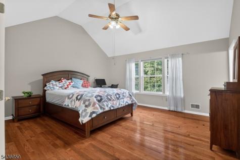 14 Murphy Drive Bridgewater NJ 08807
