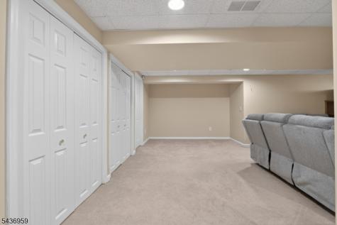 14 Murphy Drive Bridgewater NJ 08807