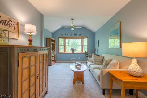 2446 Hill Road Scotch Plains NJ 07076